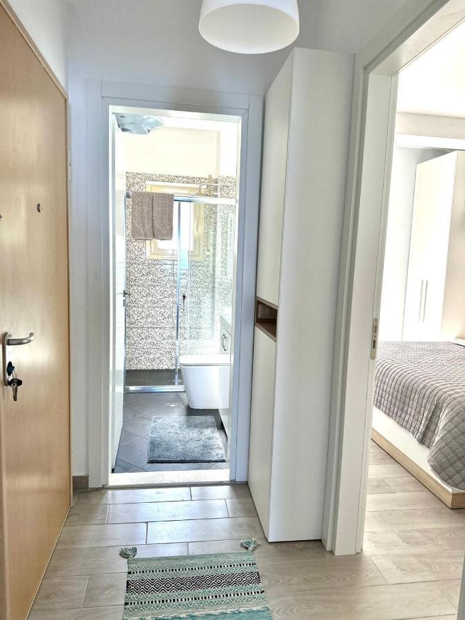 Sunny Hill Apartment Vlorë エクステリア 写真